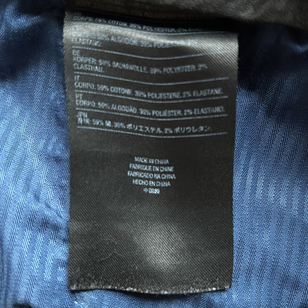 Volcom Shorts - Picture 7 of 7
